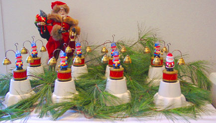santaBellPlayers.jpg