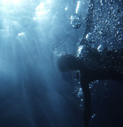 underwater_darkness